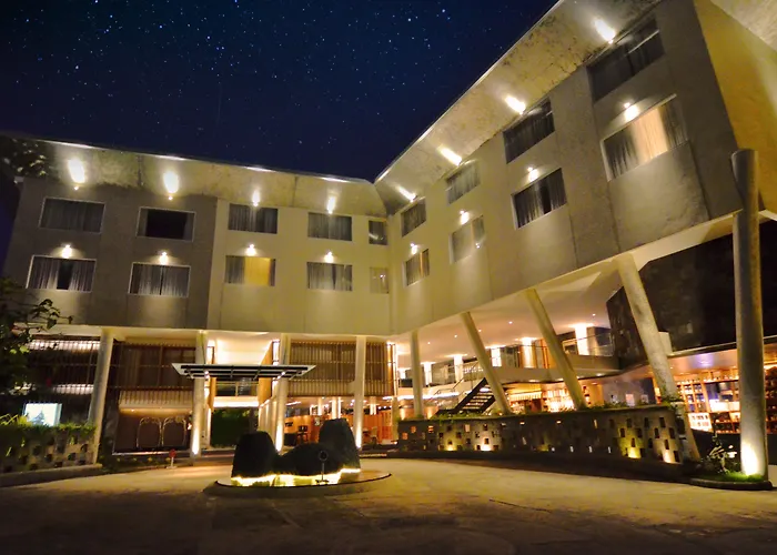 ホテル The 1o1 Bali Fontana Seminyak