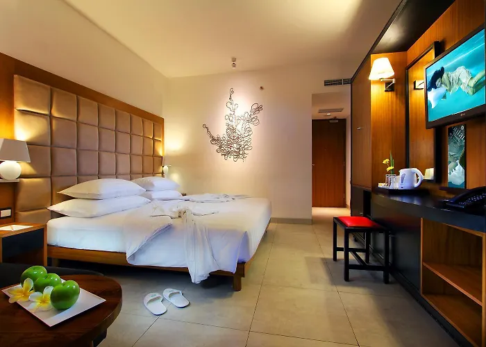 The 1o1 Bali Fontana Seminyak Отель 4*