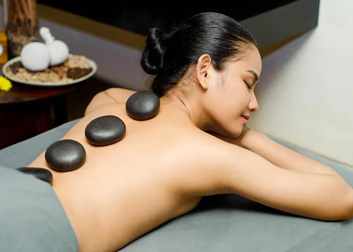 ホテル The 1o1 Bali Fontana Seminyak