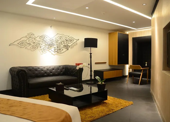 Отель The 1o1 Bali Fontana Seminyak 4*