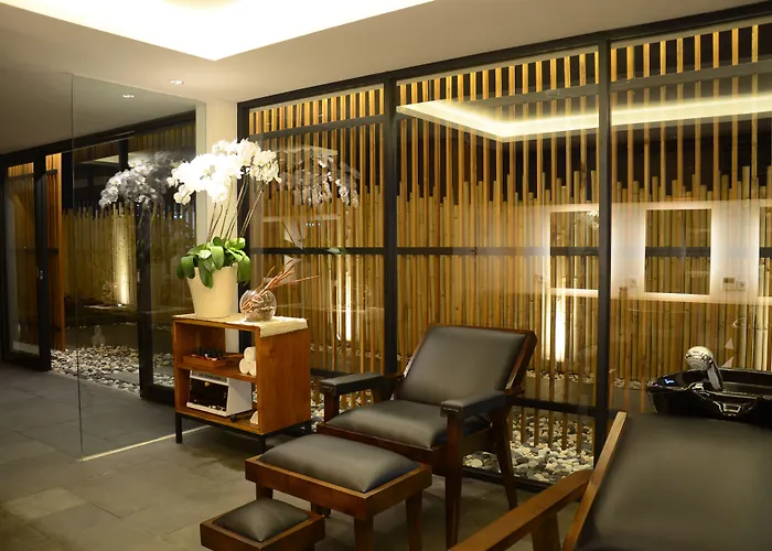 The 1o1 Bali Fontana Seminyak ホテル レギャン