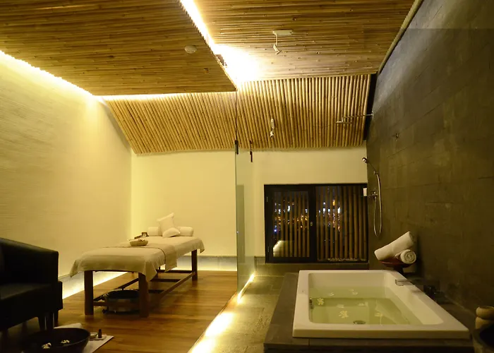 ホテル The 1o1 Bali Fontana Seminyak レギャン
