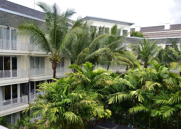The 1o1 Bali Fontana Seminyak ホテル レギャン