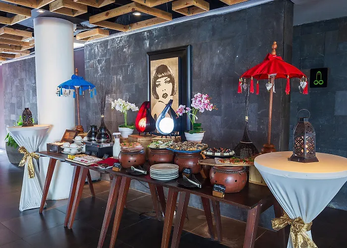 The 1o1 Bali Fontana Seminyak Отель